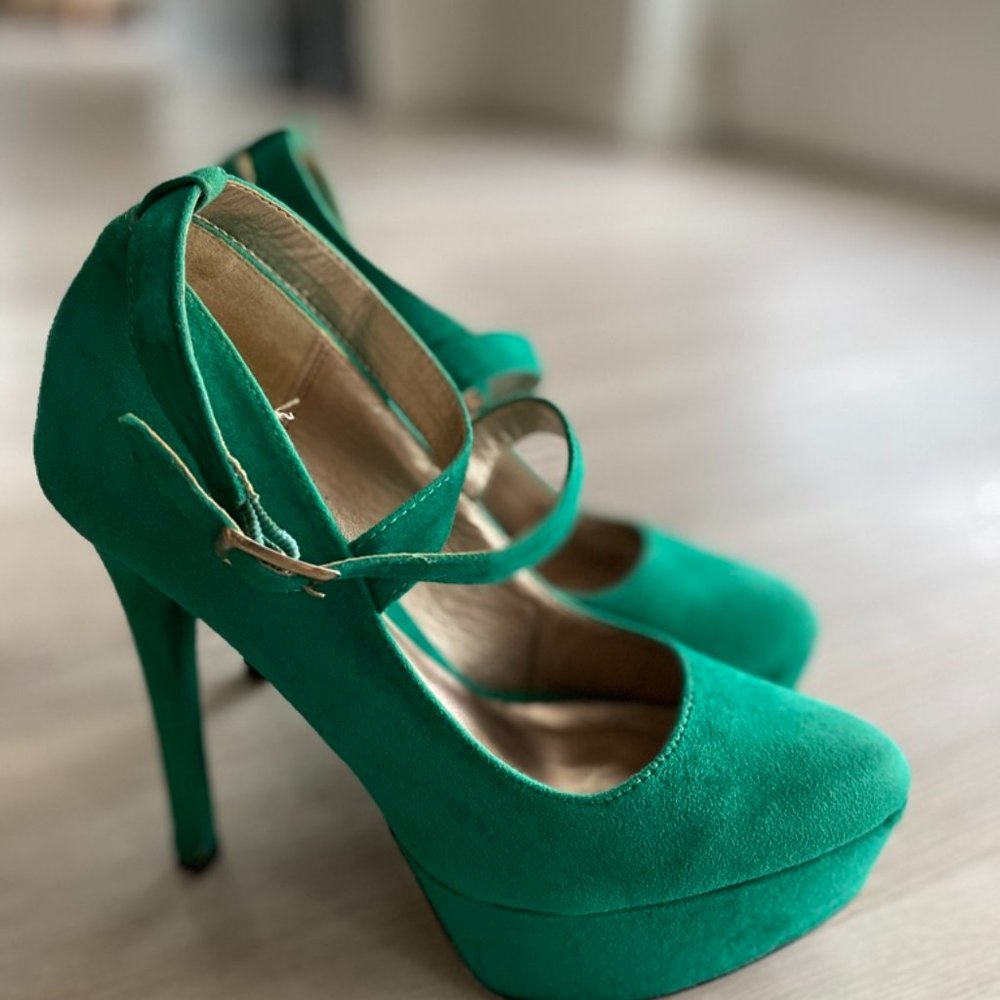 Qupid Green Suede Platform Heel with Ankle Strap